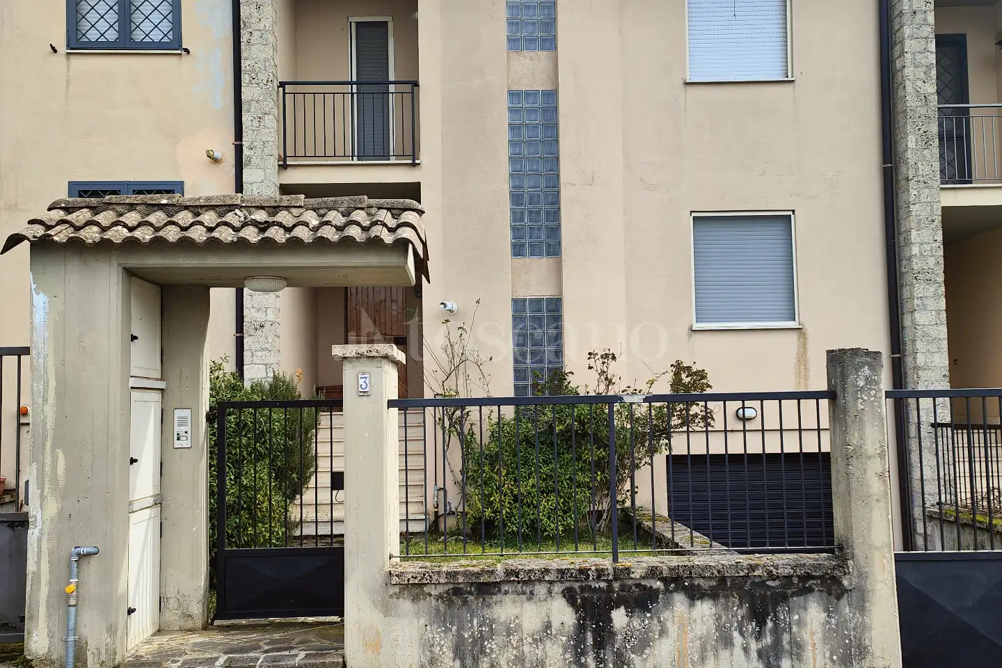 Villino a Schiera in vendita di 180 mq a €115.000 (rif. 14/2025)