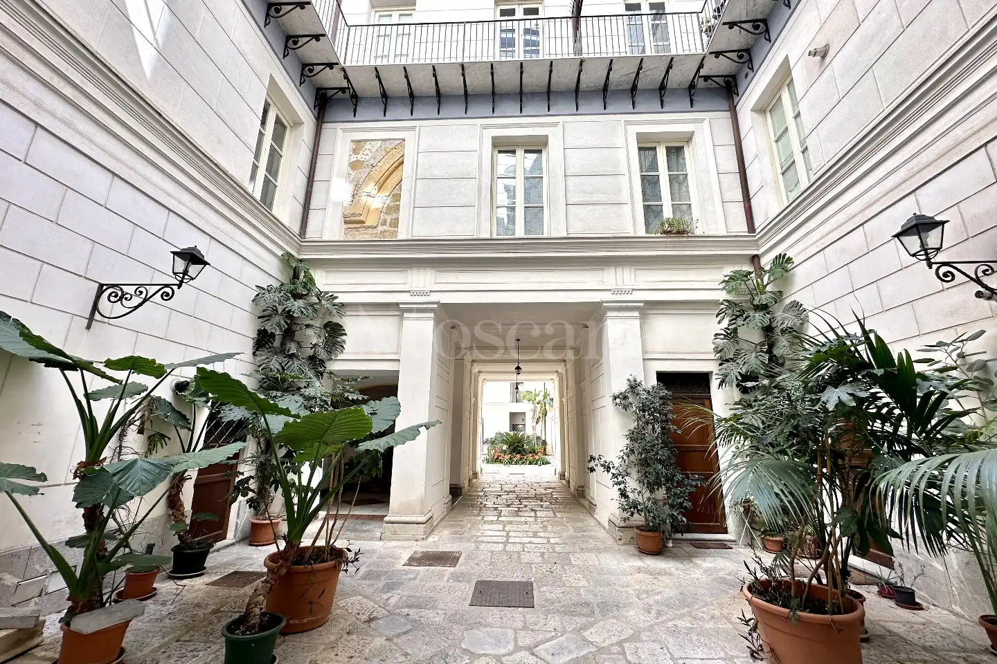 Attico in vendita di 270 mq a €780.000 (rif. 26/2024)