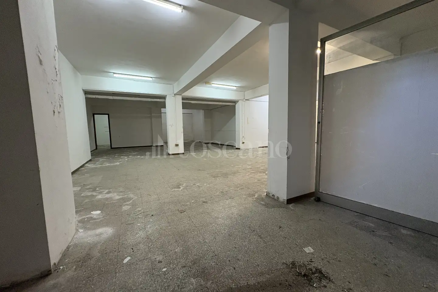 Ufficio in vendita di 200 mq a €109.000 (rif. 21/2026)