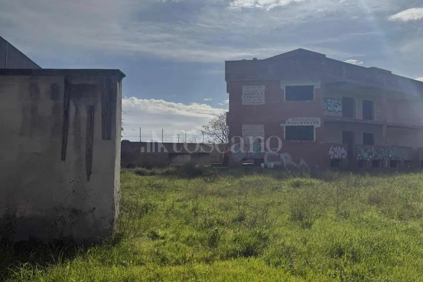 Edificabile Residenziali in vendita di 1.000 mq a €1.800.000 (rif. 1/2026)