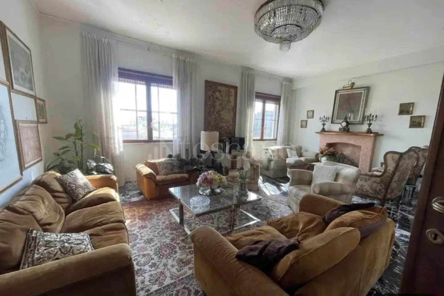 Casa in vendita di 280 mq a €590.000 (rif. 22/2026)
