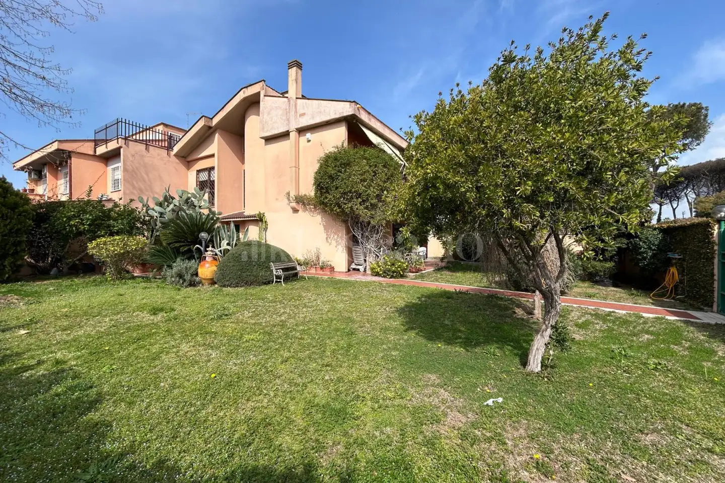 Villa in vendita di 210 mq a €489.000 (rif. 14/2026)