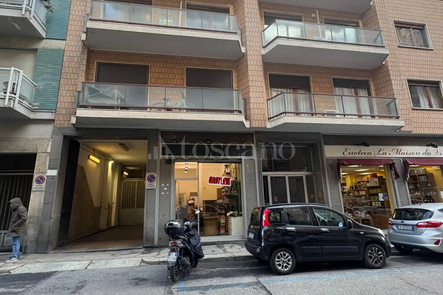 Negozio in vendita di 40 mq a €59.000 (rif. 7/2026)