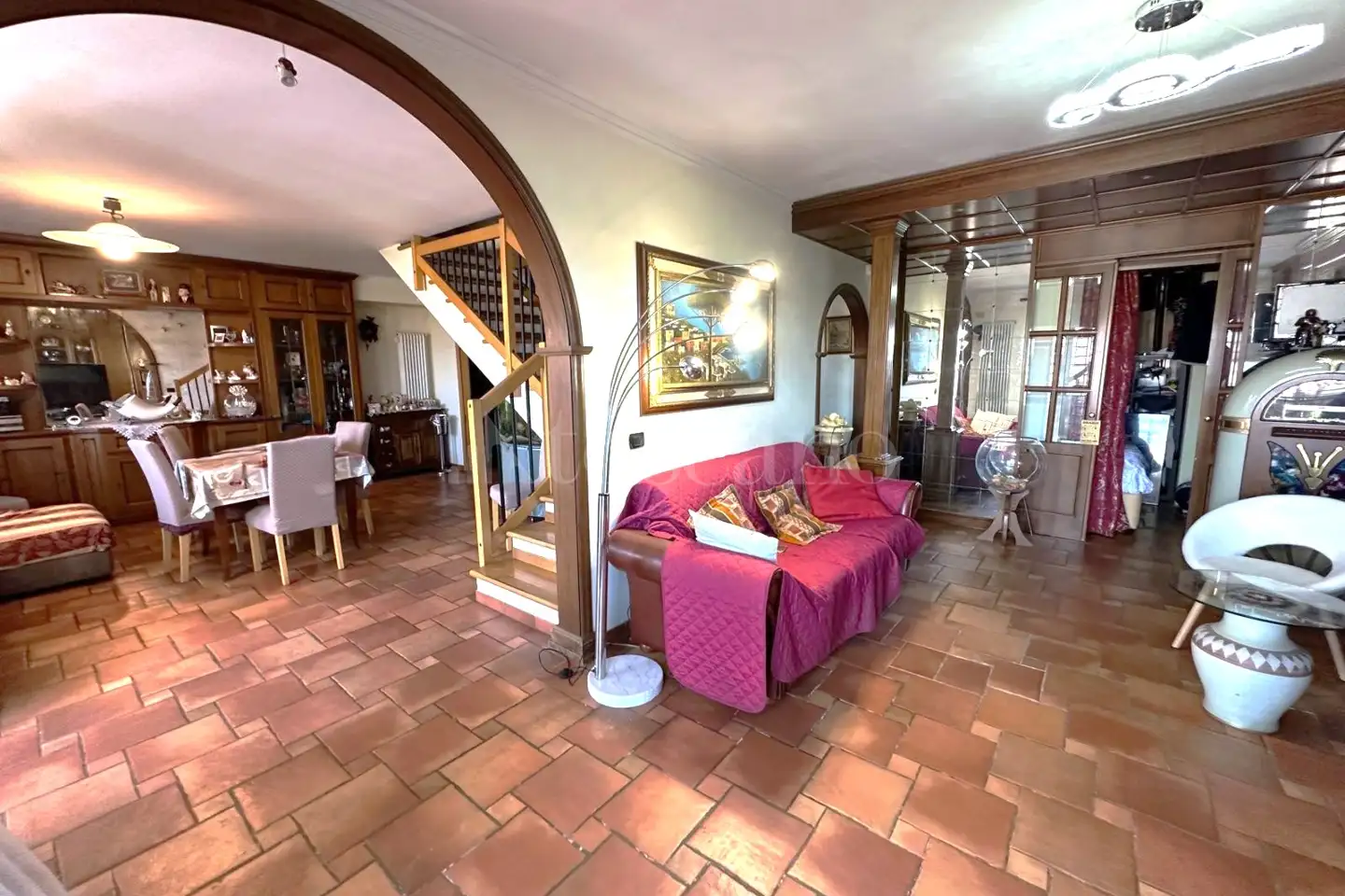 Villa Plurifamiliare in vendita di 150 mq a €370.000 (rif. 23/2025)