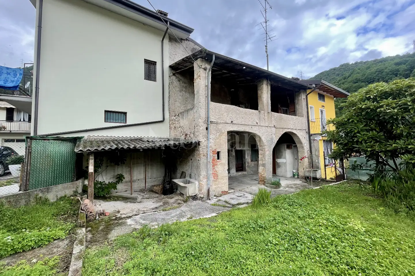 Rustico in vendita di 90 mq a €39.000 (rif. 27/2024)