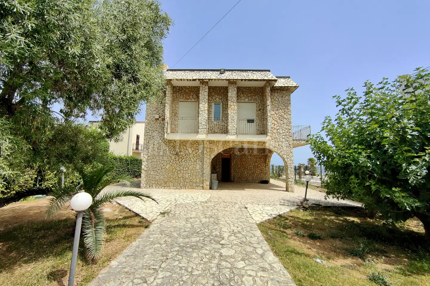 casa indipendente in vendita a Carini in zona Villagrazia di Carini