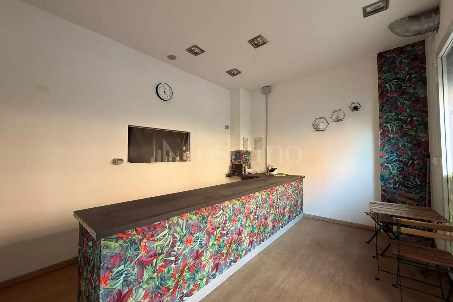 Negozio in affitto di 60 mq a €650 (rif. 17/2026)