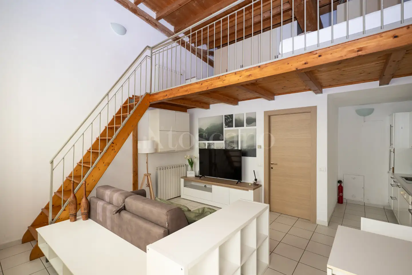 Loft in affitto di 65 mq a €950 (rif. 33/2026)
