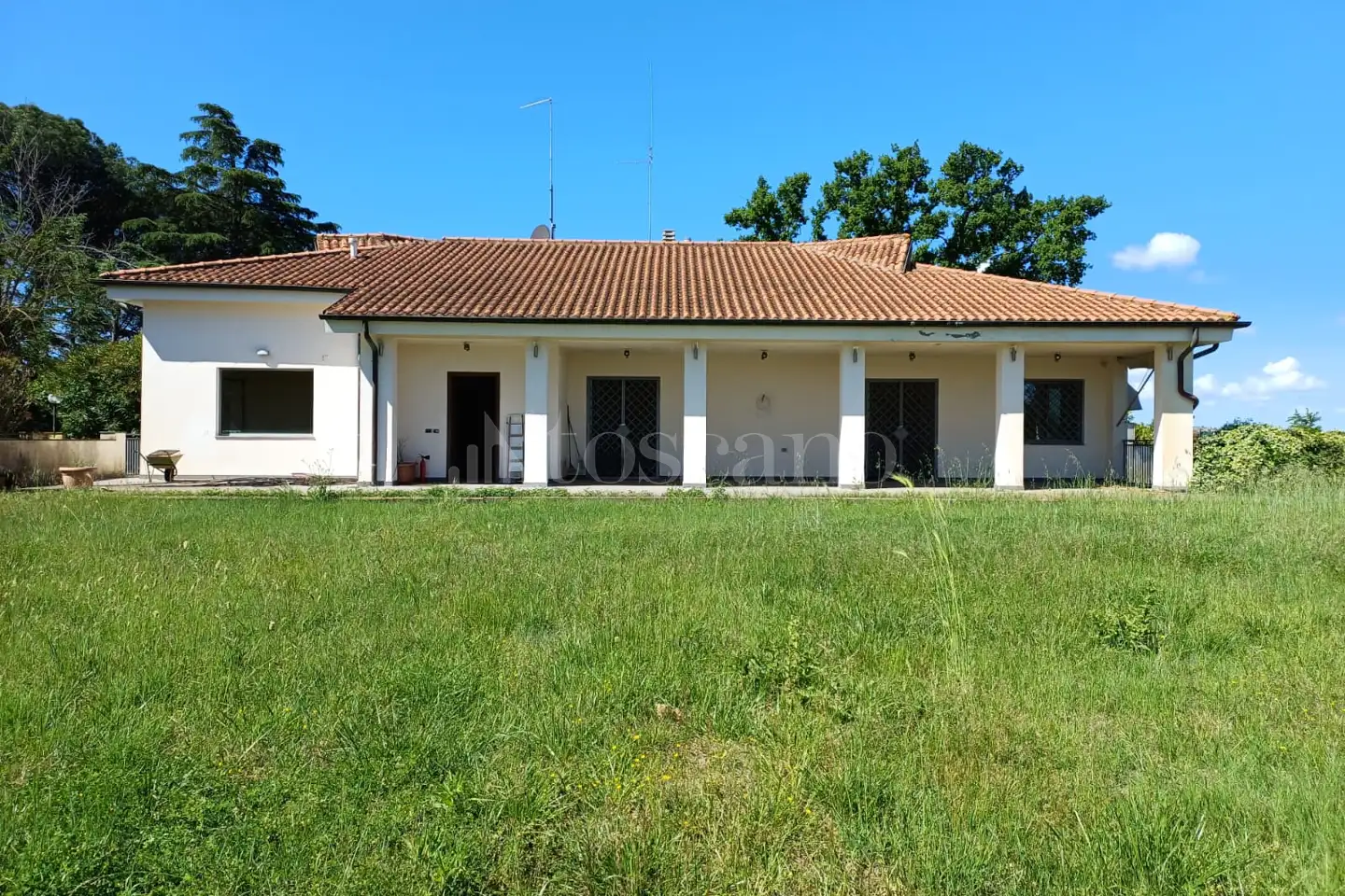 Villa in vendita di 370 mq a €495.000 (rif. 9/2026)