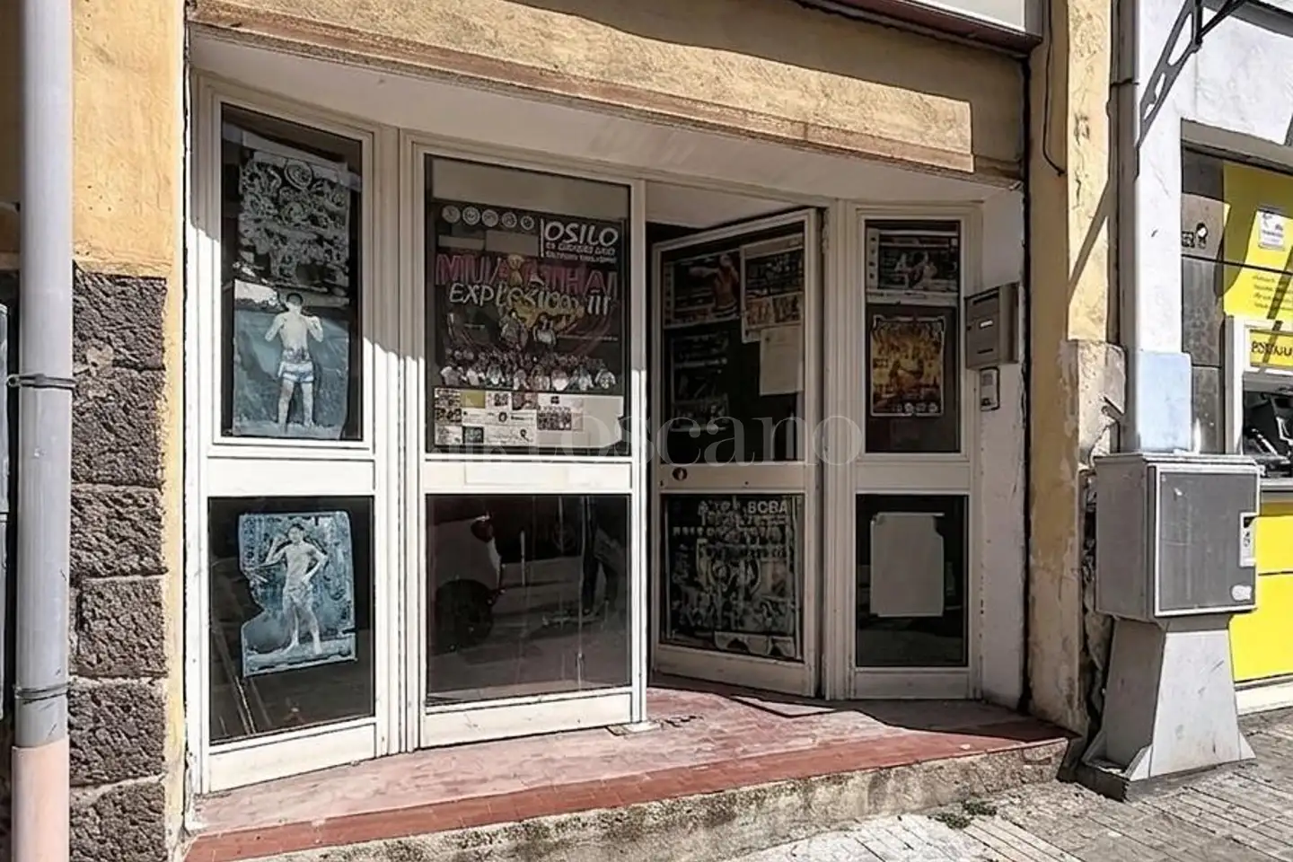 Negozio in vendita di 180 mq a €50.000 (rif. 92/2026)