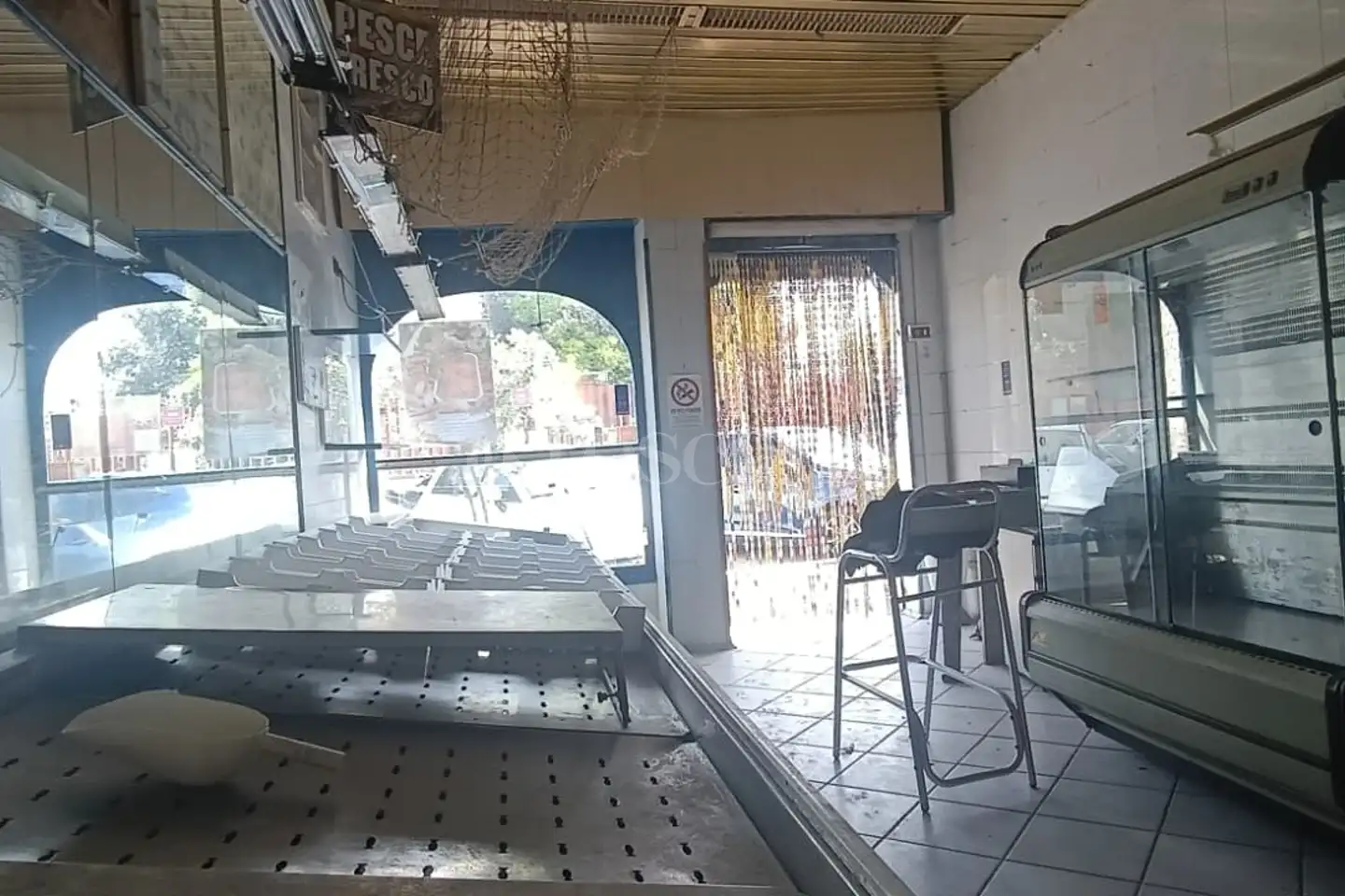 Negozio in affitto di 50 mq a €800 (rif. 13/2026)