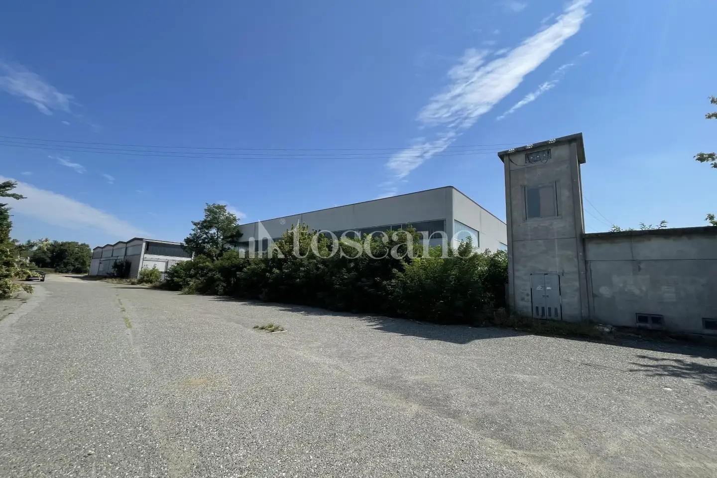 Capannone in vendita di 2780 mq a €1,212,000 (rif. BL6145VE-2)