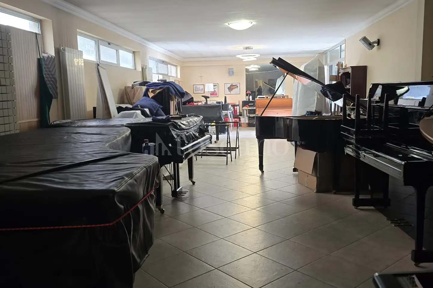 Magazzino in vendita di 185 mq a €100.000 (rif. 25/2026)