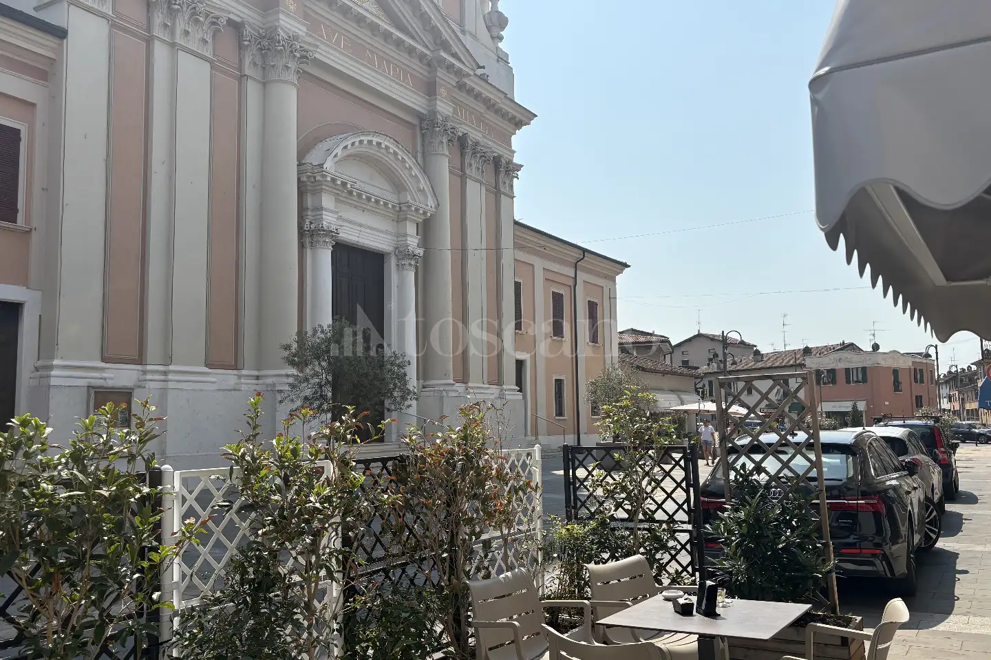 Attività Commerciale in vendita di 100 mq a €40.000 (rif. 34/2026)