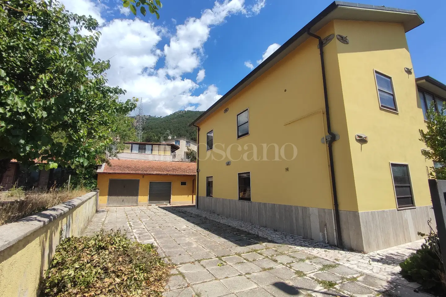 Casa Indipendente in vendita di 400 mq a €340.000 (rif. 35/2025)