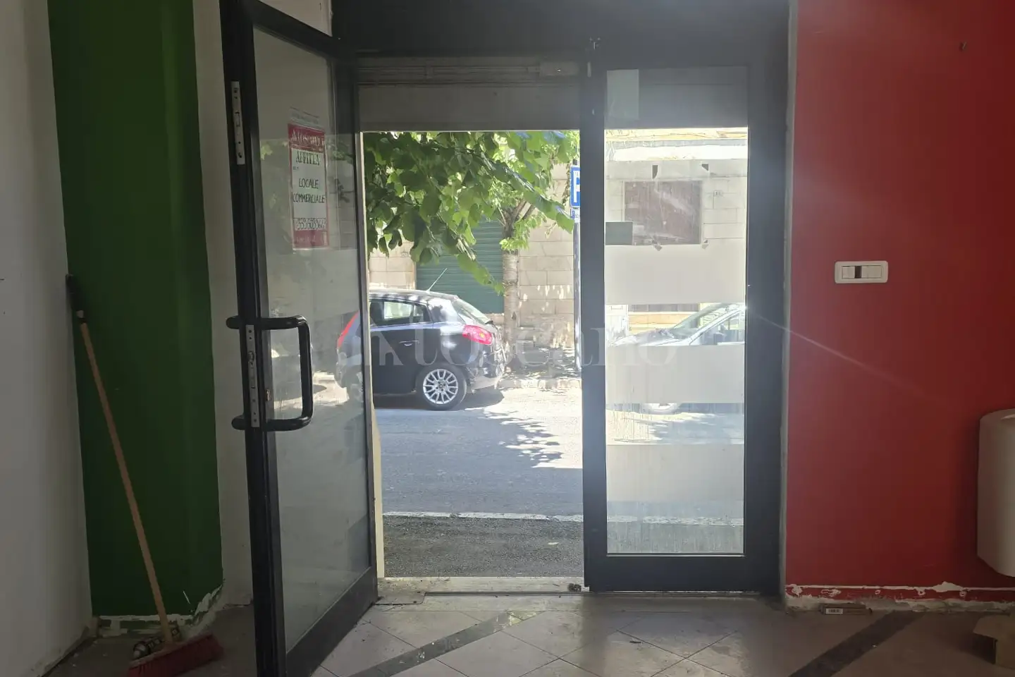 Negozio in affitto di 85 mq a €1.200 (rif. 47/2026)
