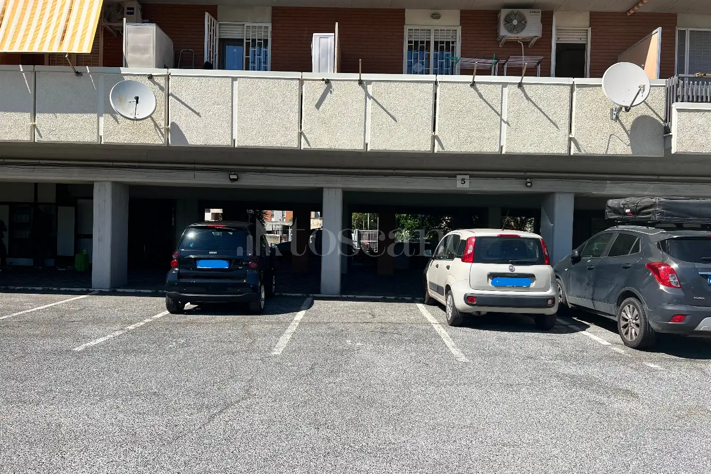 Posto Auto in vendita di 11 mq a €12.000 (rif. 9/2026)