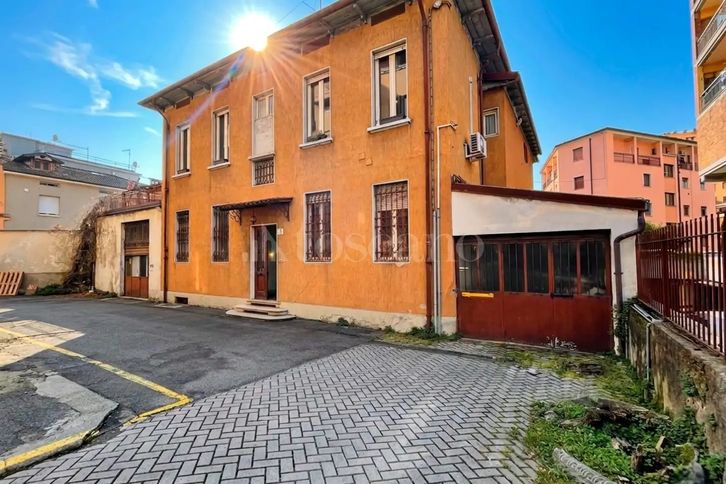 Palazzo in vendita di 320 mq a €420.000 (rif. 20/2026)