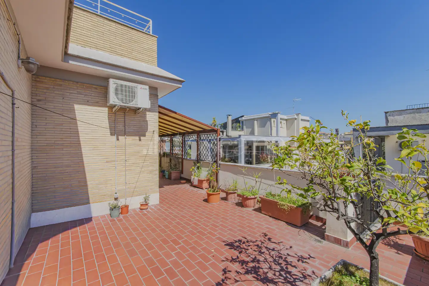 Attico in vendita di 95 mq a €595.000 (rif. 7/2026)