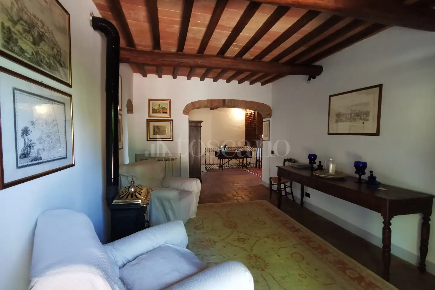 Casale in vendita di 300 mq a €570.000 (rif. 24/2022)