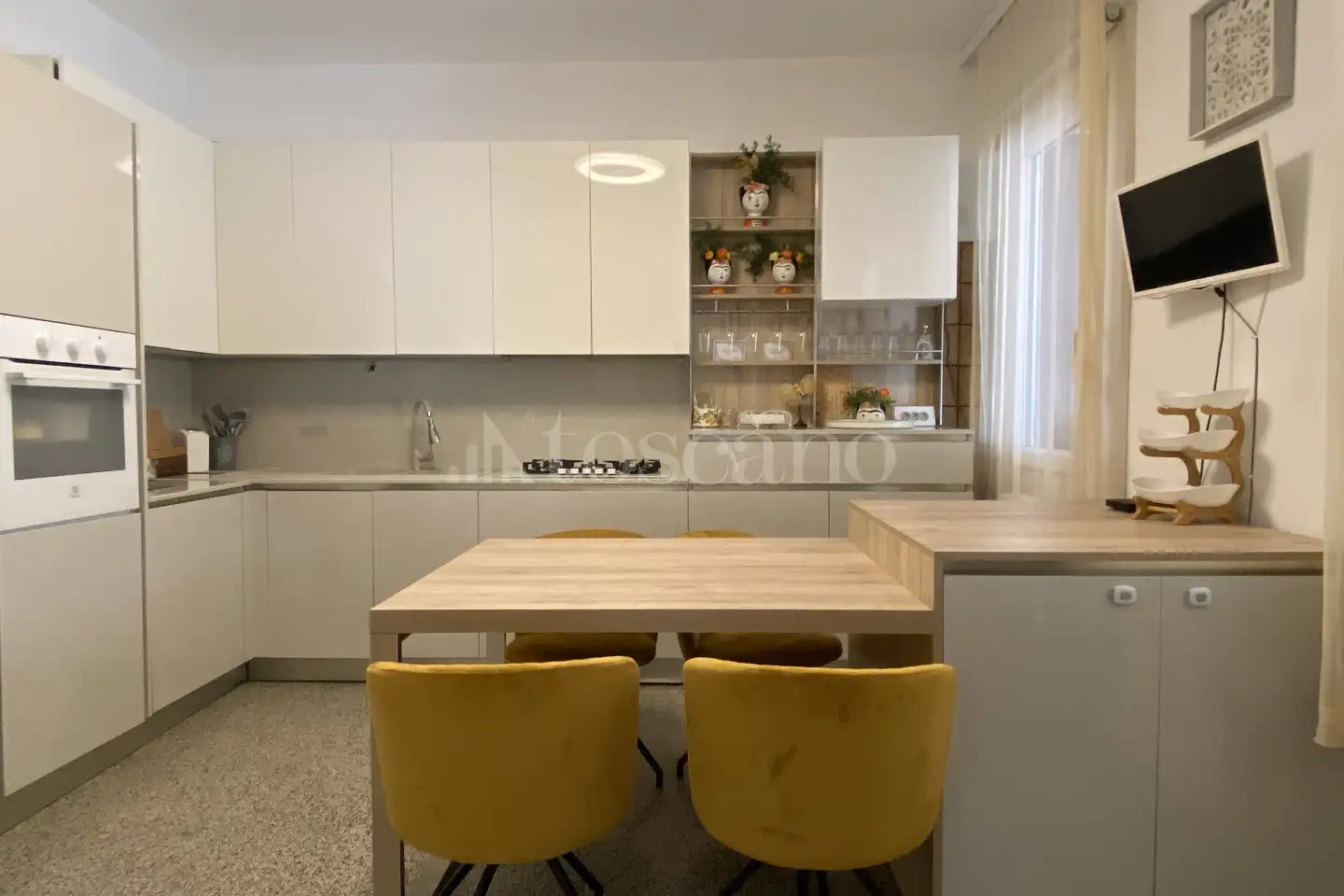 Casa Indipendente in vendita di 232 mq a €245.000 (rif. 17/2026)