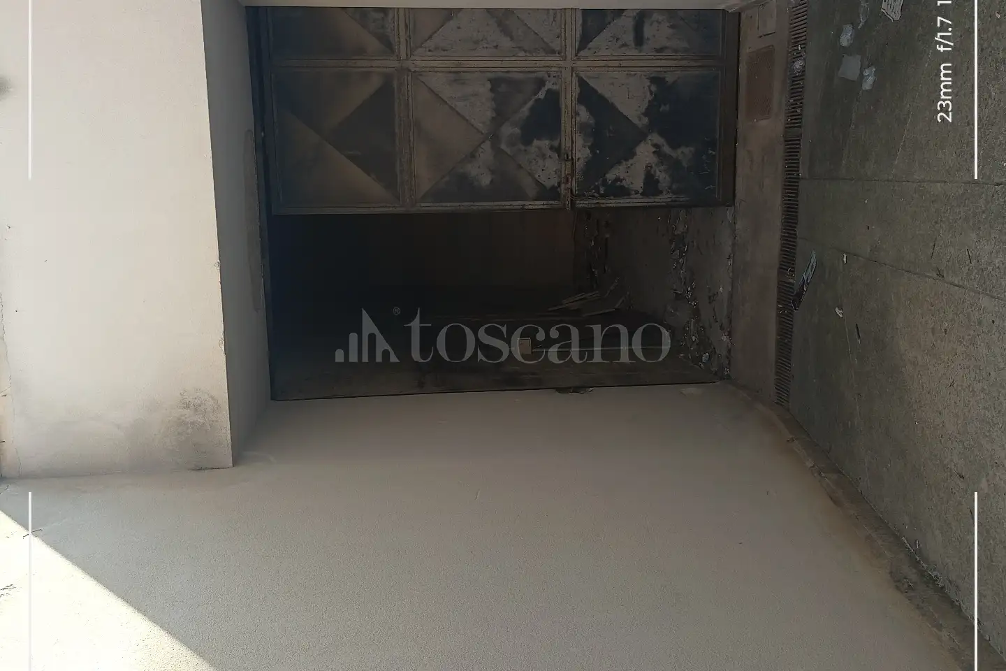 Garage in vendita di 420 mq a €210.000 (rif. 49/2026)