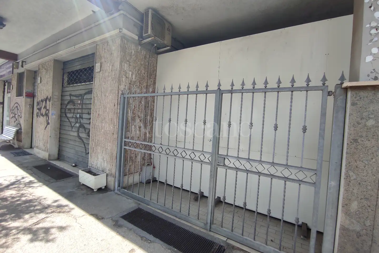 Negozio in affitto di 56 mq a €500 (rif. 19/2025)