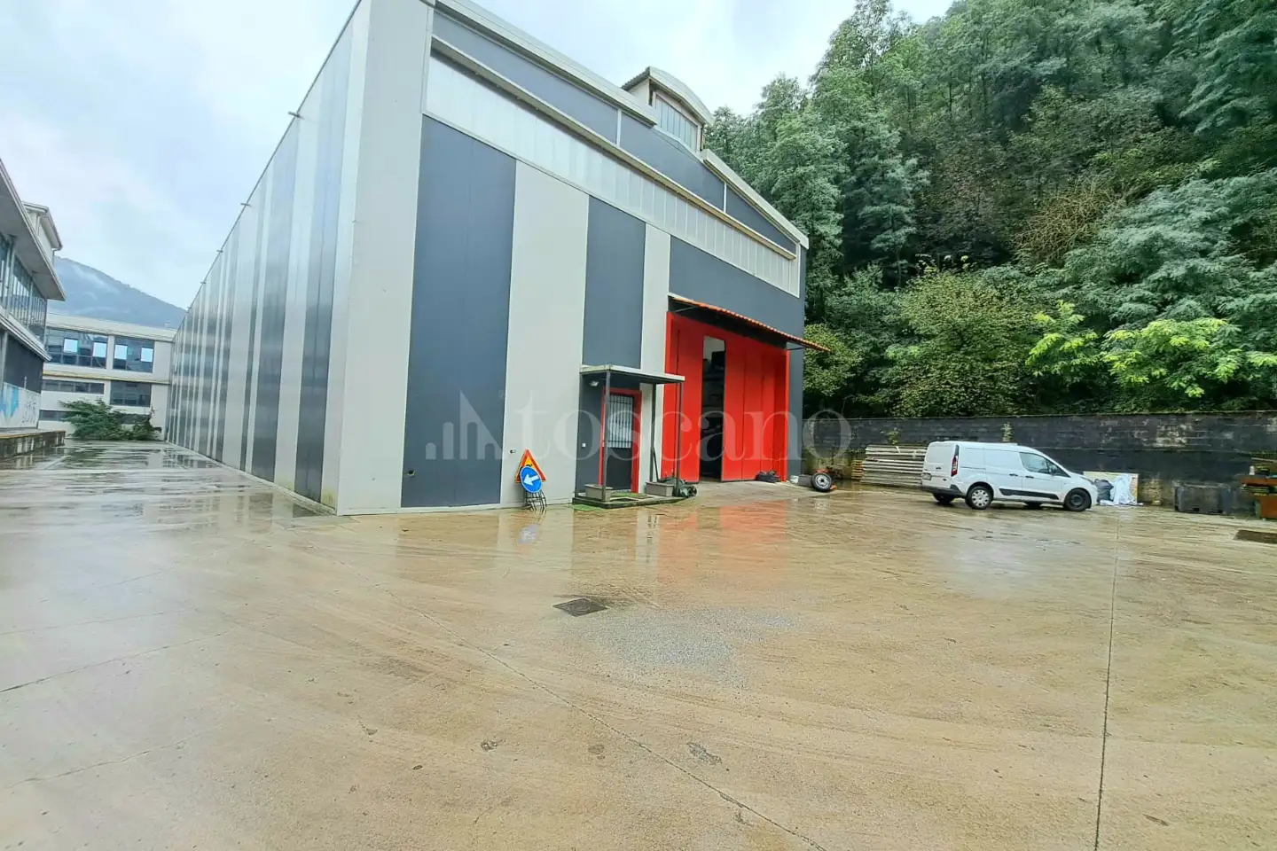 Capannone in vendita di 960 mq a €950.000 (rif. 41/2025)