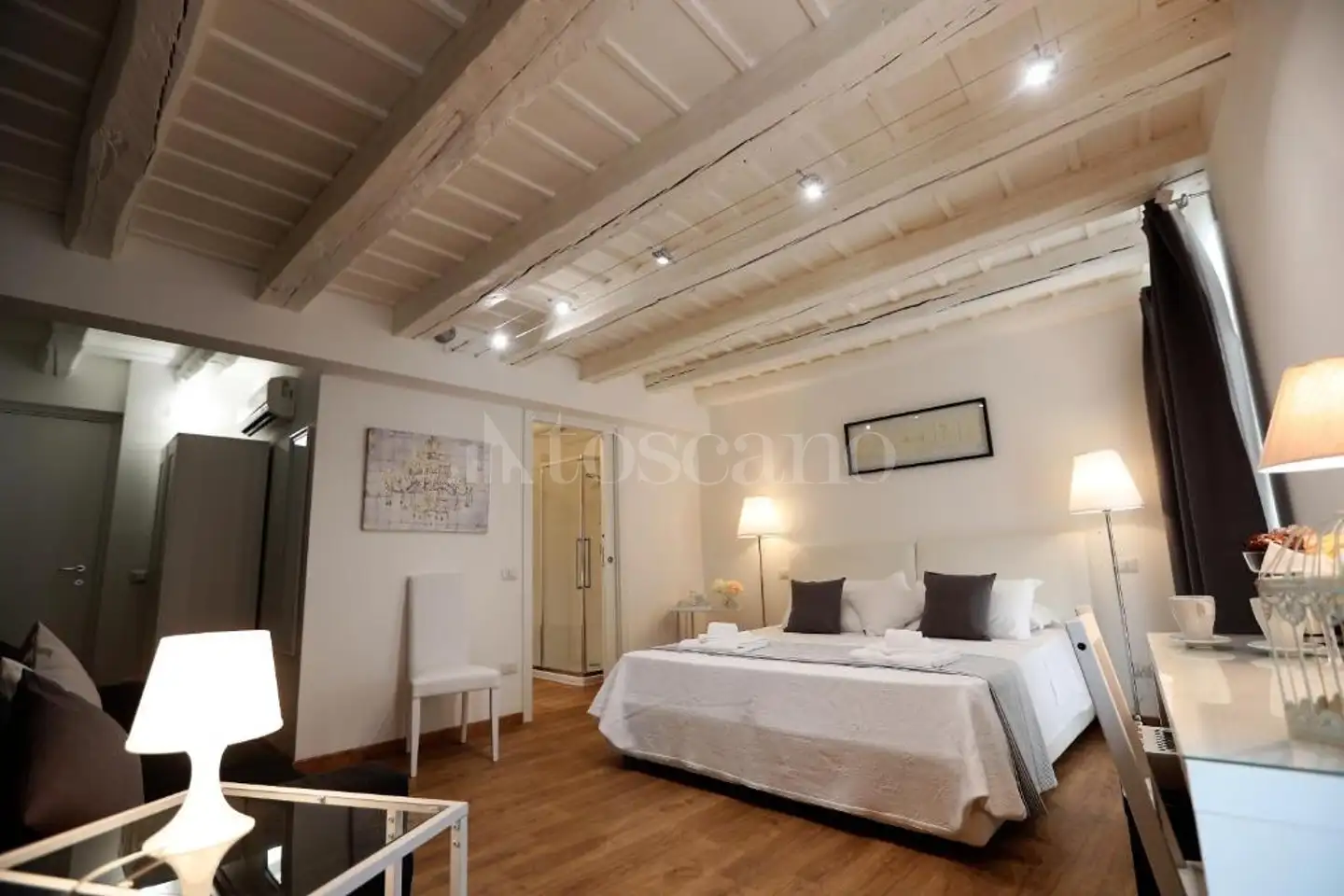 Palazzo in vendita di 225 mq a €760.000 (rif. 33/2026)