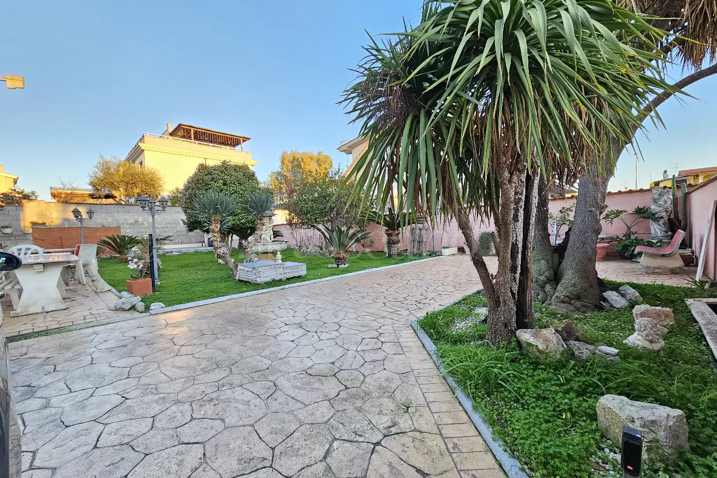 Villa Bifamiliare in vendita di 220 mq a €379.000 (rif. 4/2025)