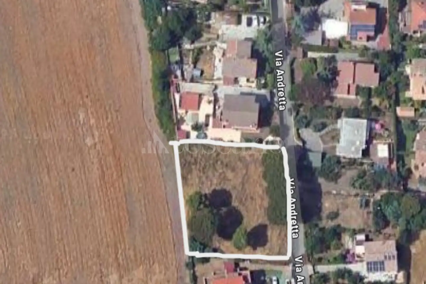 Edificabile Residenziali in vendita di 2.000 mq a €299.000 (rif. 11/2025)