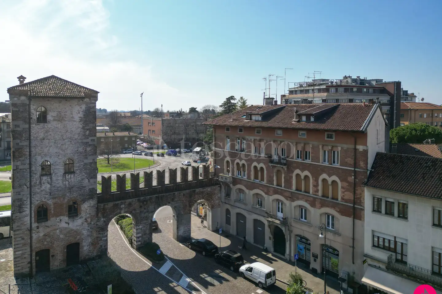 Attico in vendita di 200 mq a €219.000 (rif. 18/2026)