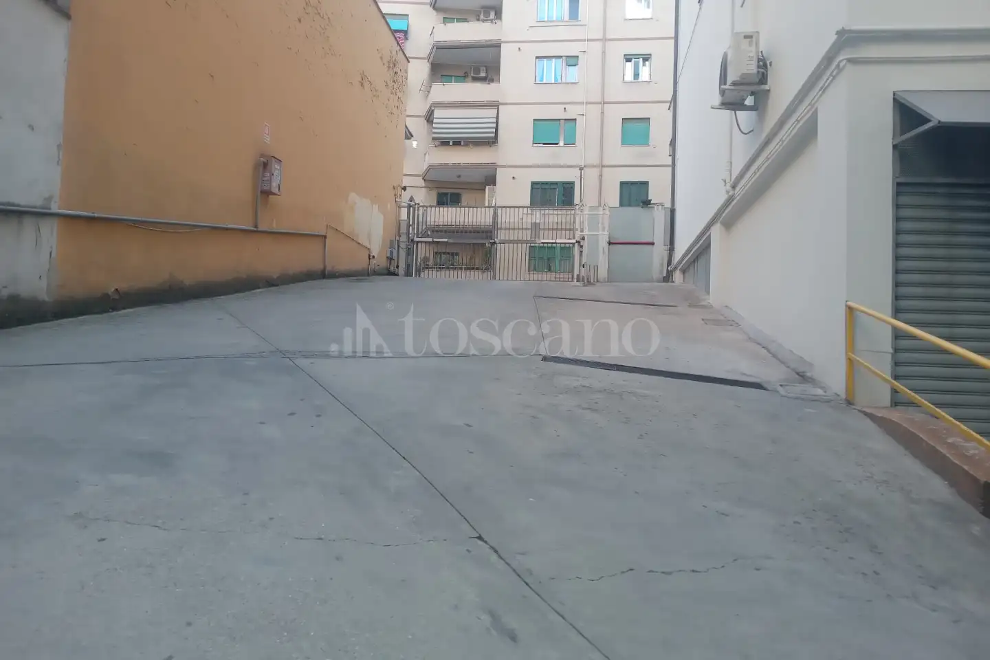 Box in vendita di 7 mq a €19.000 (rif. 30/2026)