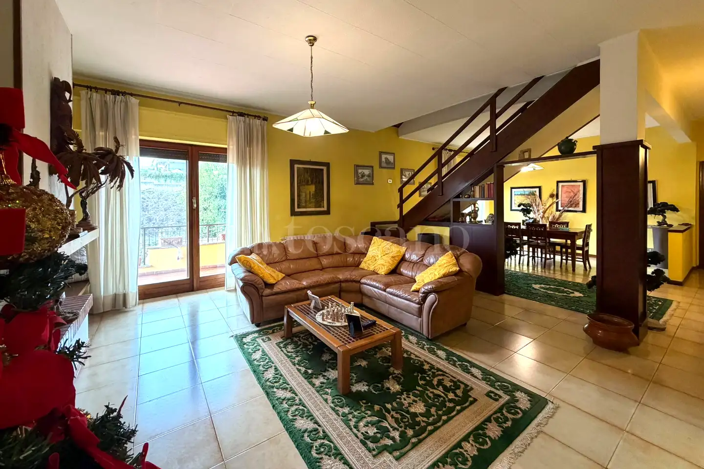 Attico in vendita di 220 mq a €370.000 (rif. 75/2025)