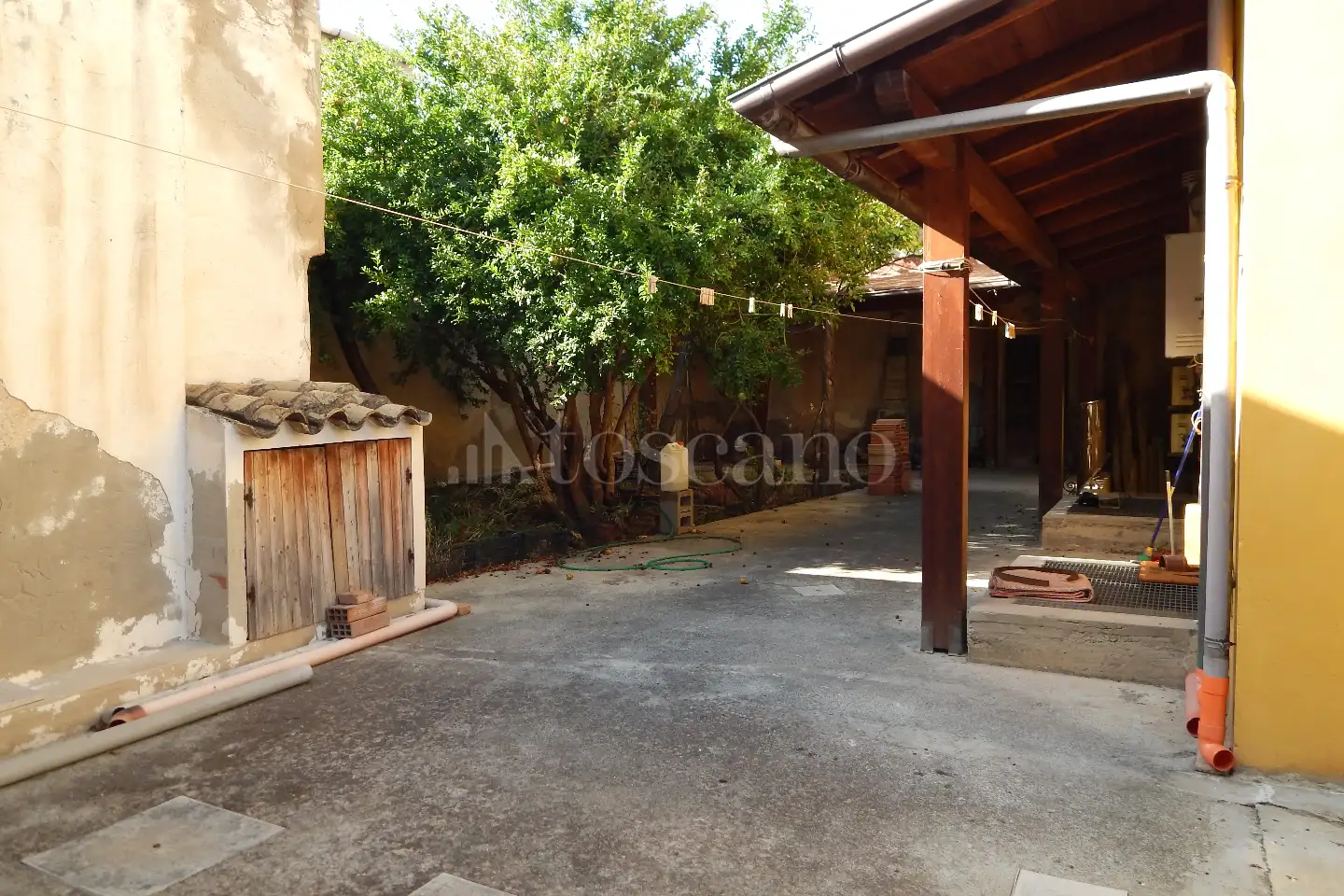 Casa Indipendente in vendita di 500 mq a €565.000 (rif. 60/2025)