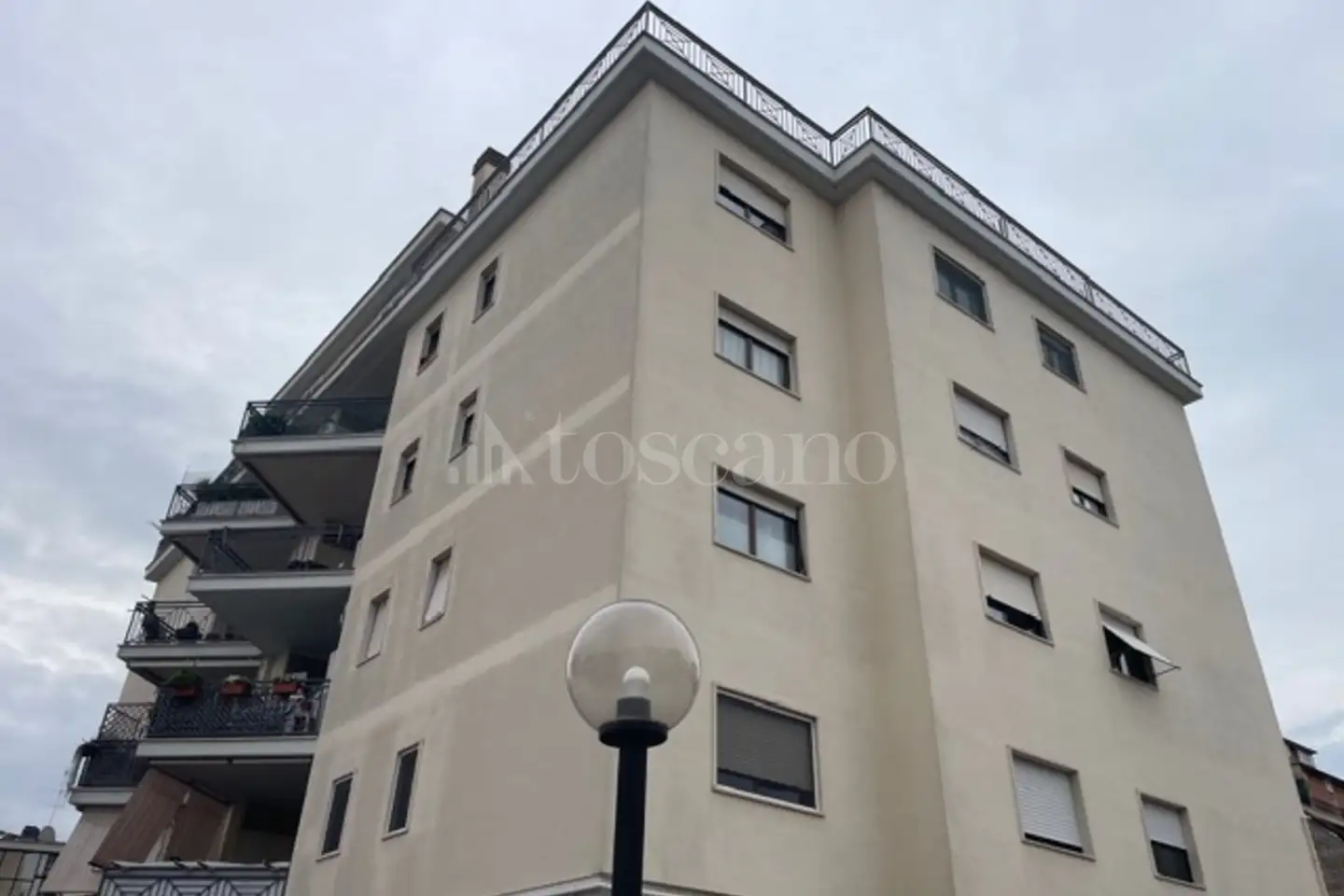 Box in vendita di 21 mq a €39.000 (rif. 16/2026)