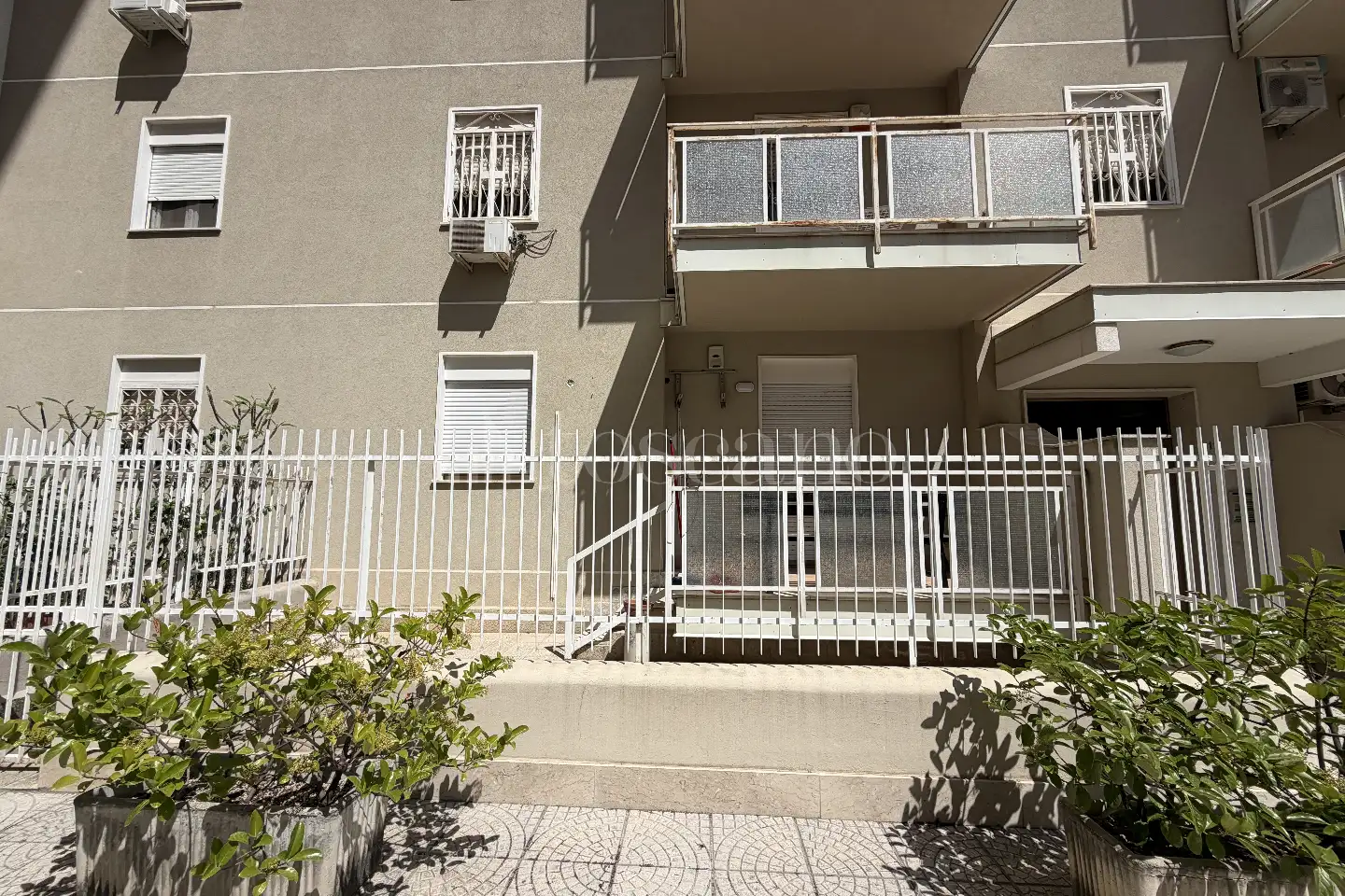 Ufficio in affitto di 98 mq a €920 (rif. 77/2026)