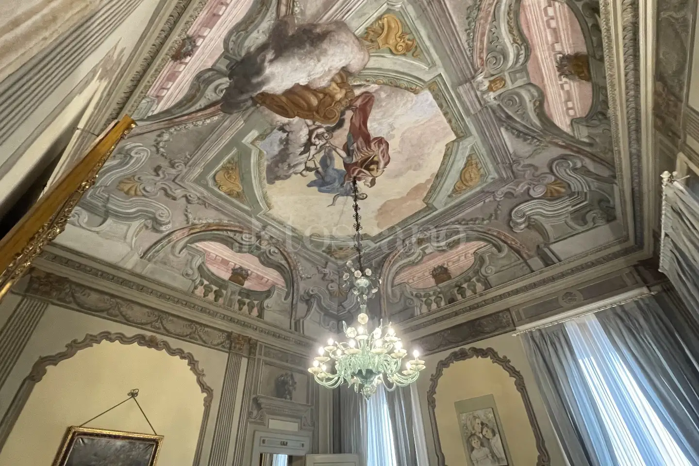 Casa in vendita di 200 mq a €1.800.000 (rif. 16/2024)