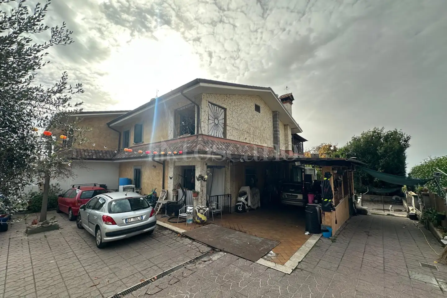 Villa Bifamiliare in vendita di 350 mq a €649.000 (rif. 45/2025)
