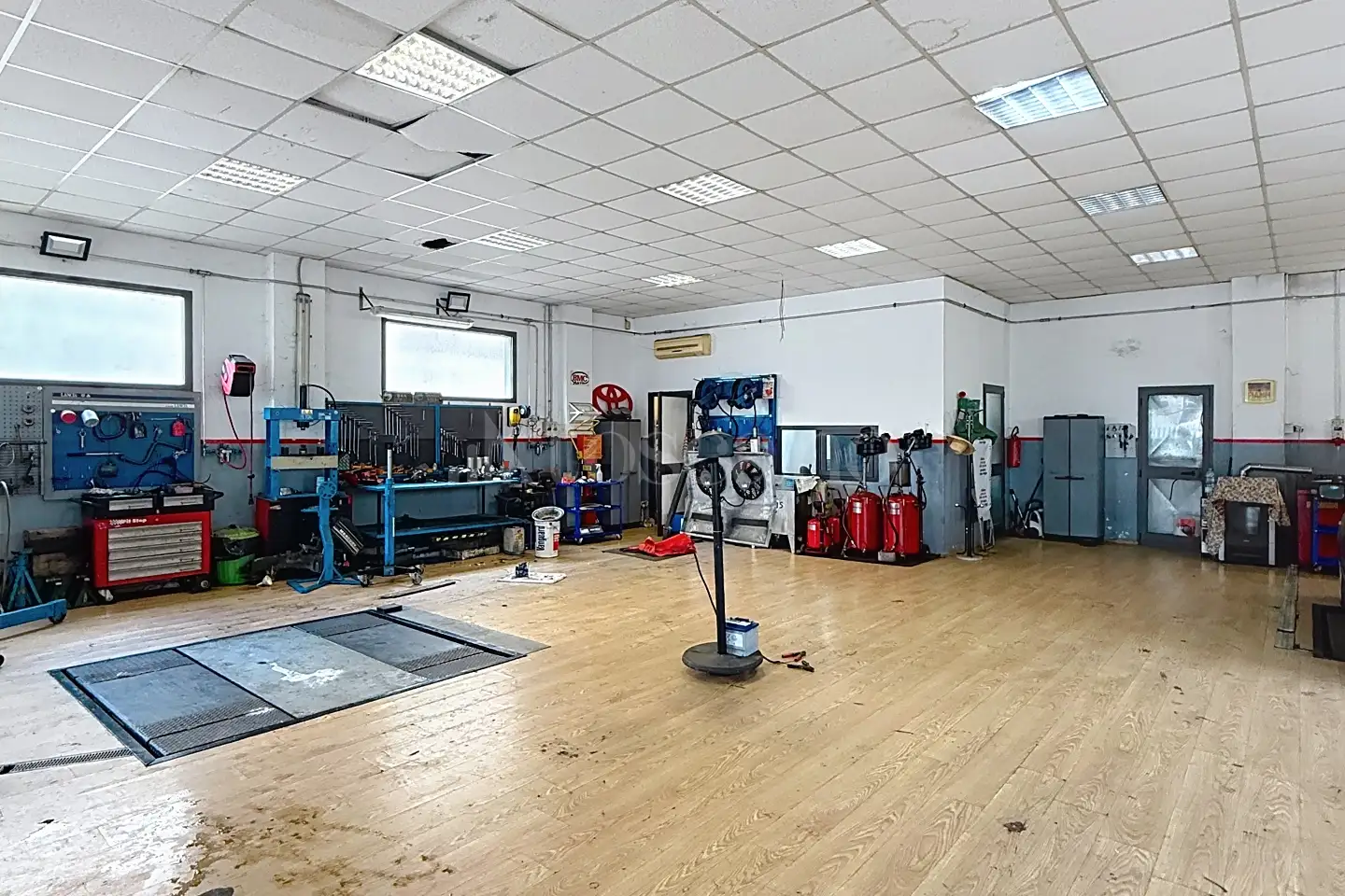 Capannone in affitto di 200 mq a €2.000 (rif. 8/2026)