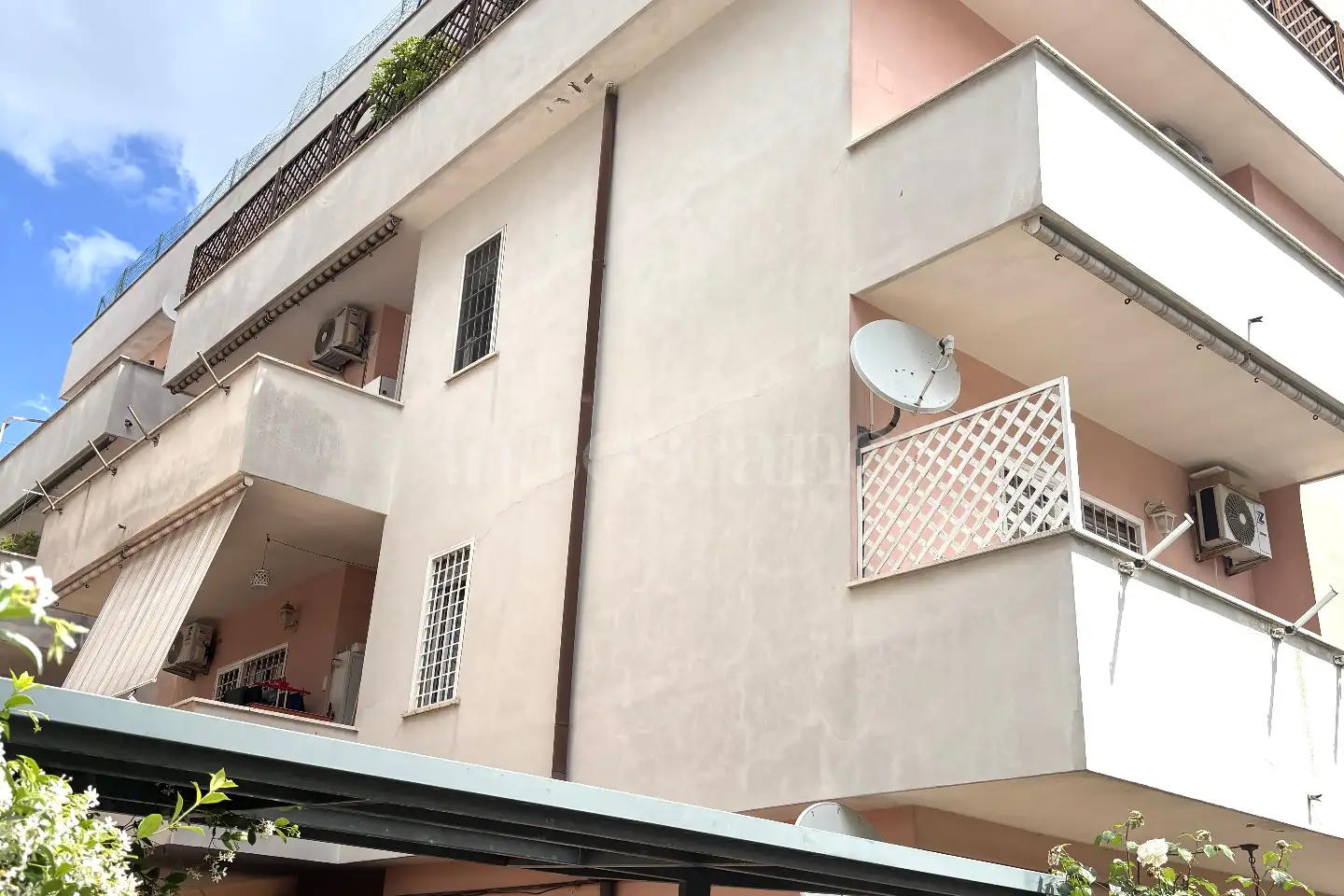 Attico in vendita di 110 mq a €249.000 (rif. 24/2025)