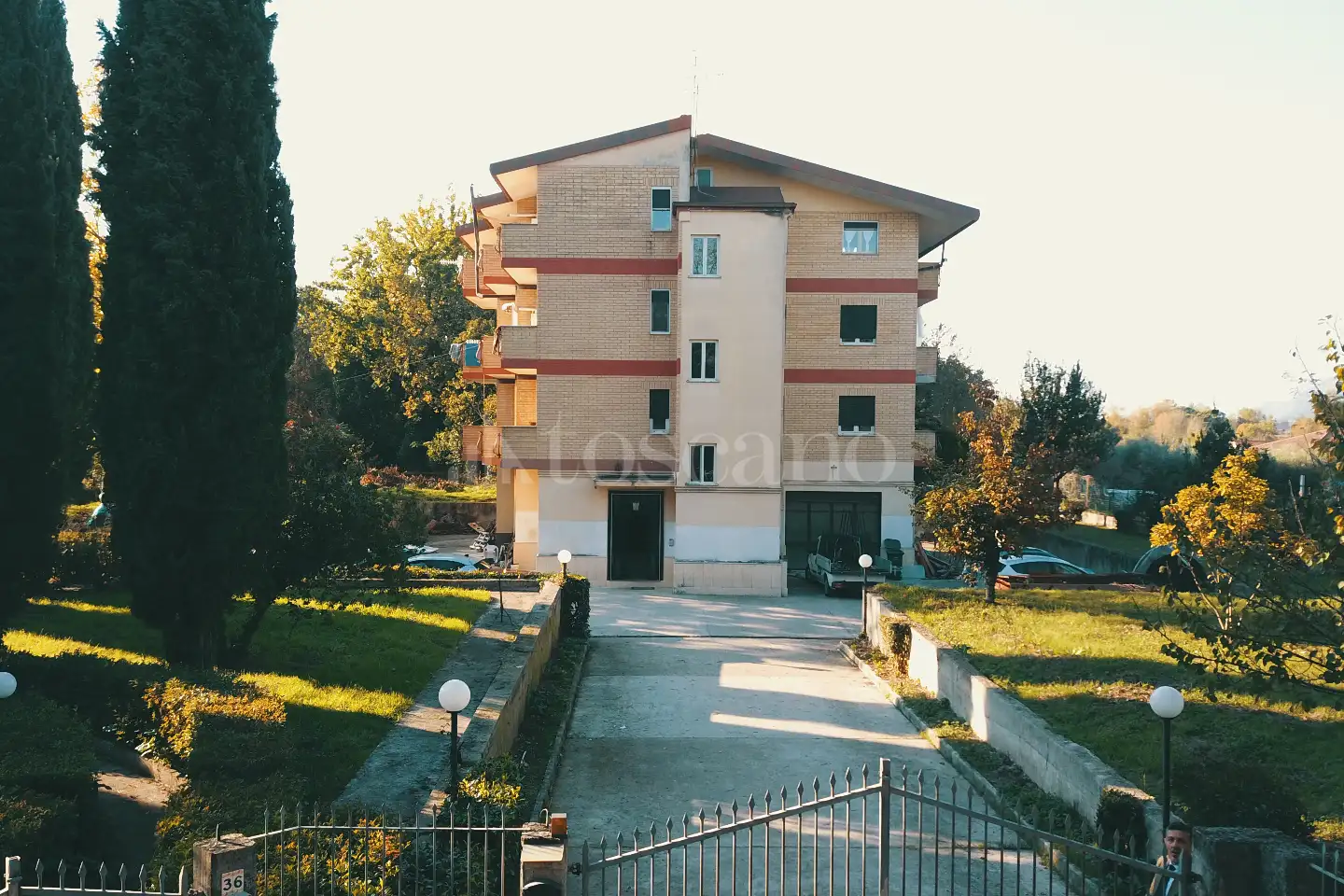 Palazzo in vendita di 800 mq a €390.000 (rif. 20/2024)