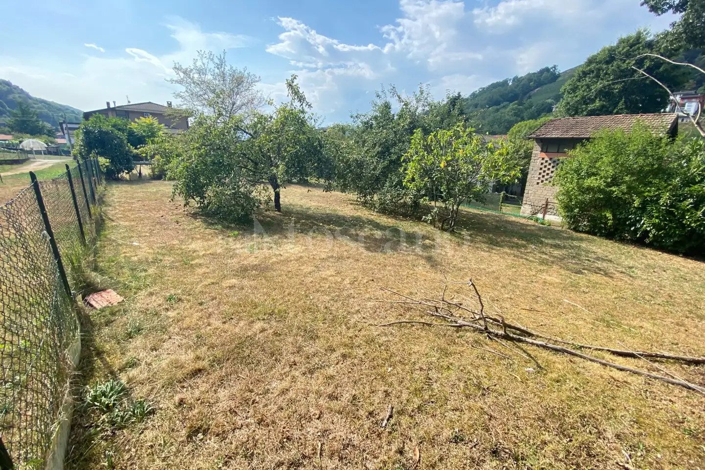 Edificabile Residenziali in vendita di 980 mq a €45.000 (rif. 177/2026)