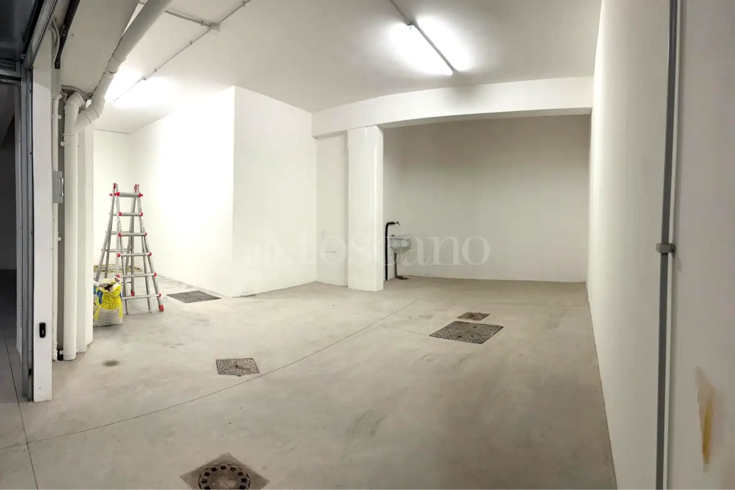 Box in vendita di 48 mq trattativa riservata (rif. 1/2026)