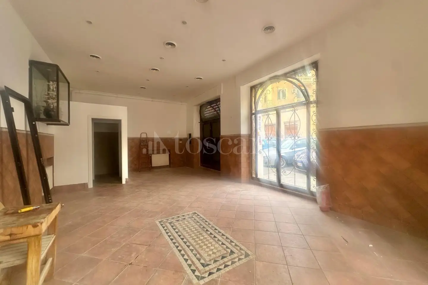 Negozio in affitto di 50 mq a €1.300 (rif. 8/2026)