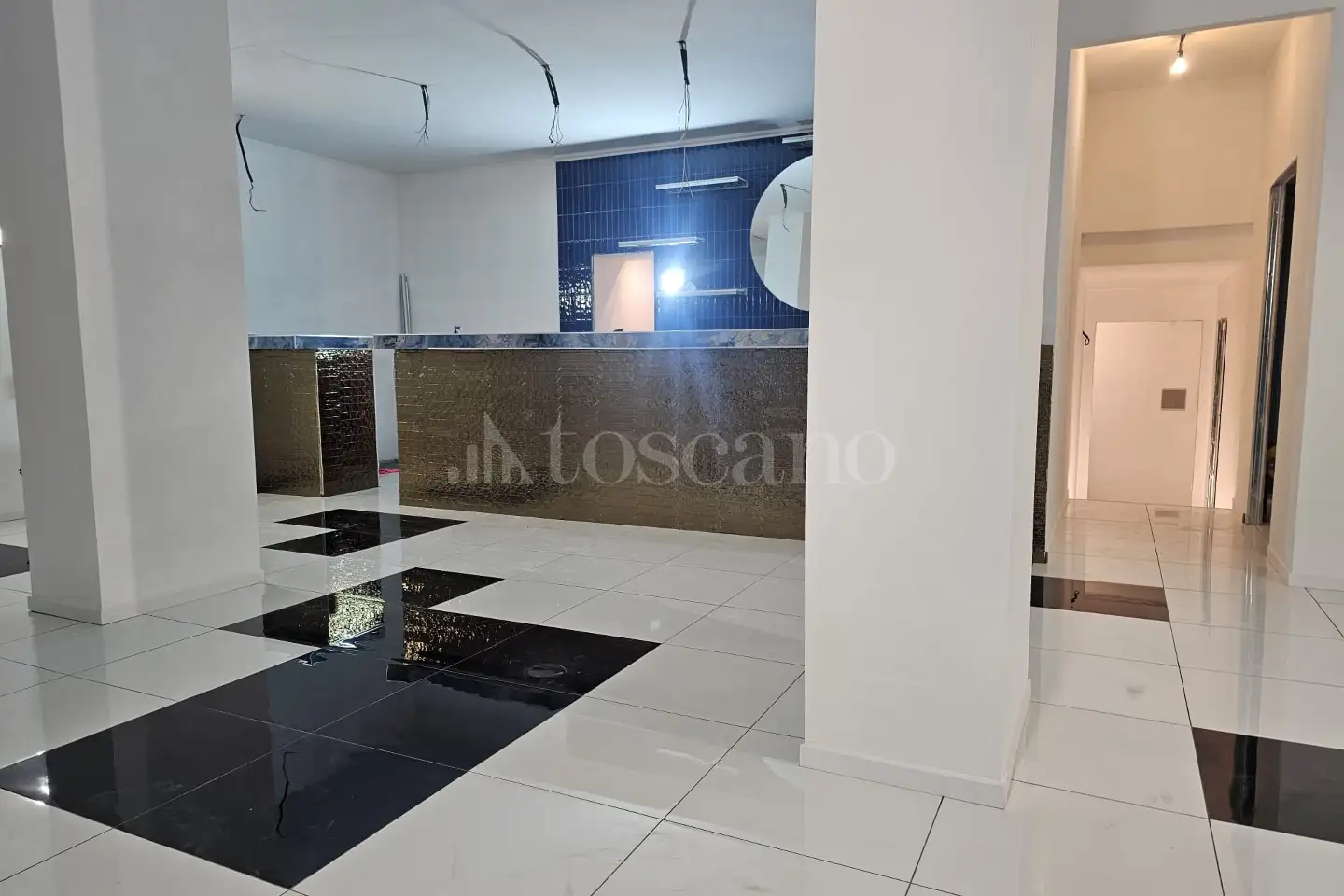 Negozio in vendita di 171 mq a €340.000 (rif. 61/2025)