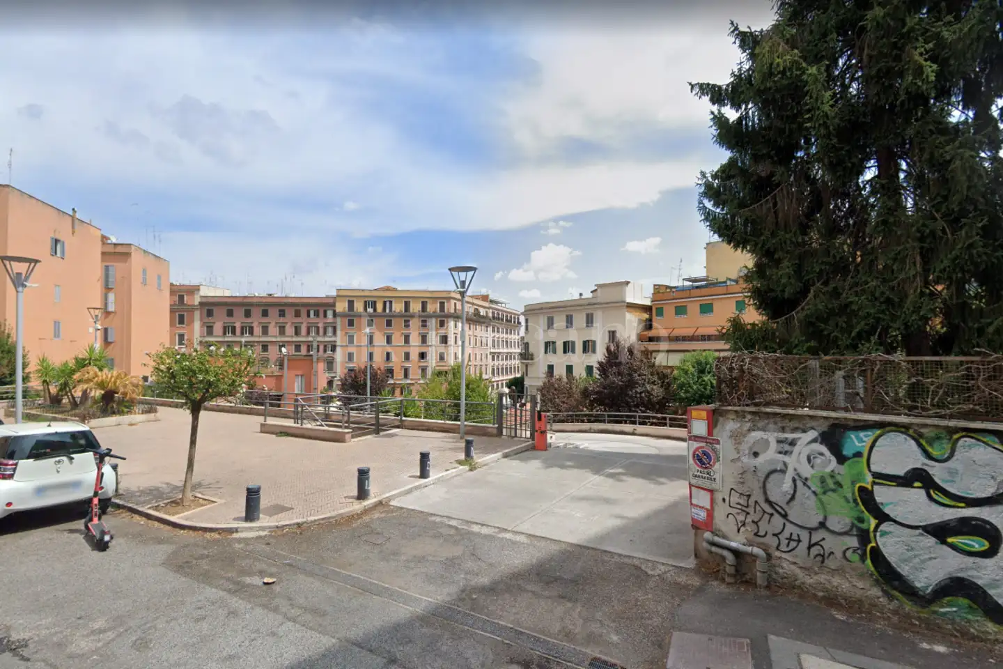 Posto Auto in vendita di 11 mq a €23.000 (rif. 10/2026)