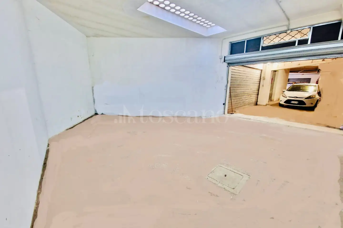 Box in affitto di 40 mq a €380 (rif. 23/2026)