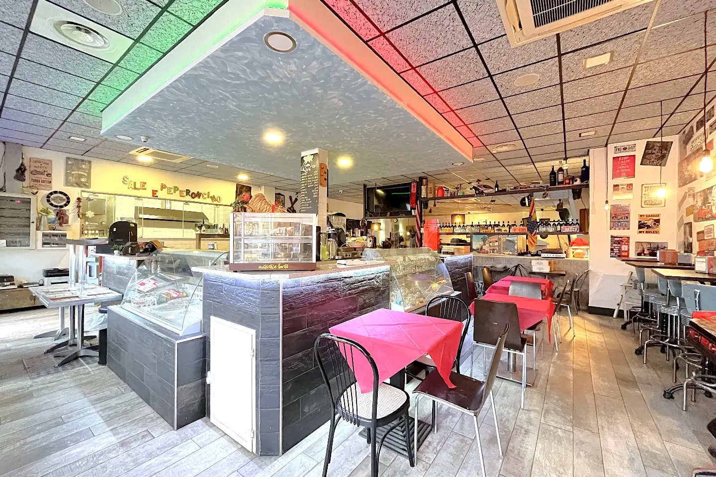 Negozio in vendita di 350 mq a €499.000 (rif. 8/2025)