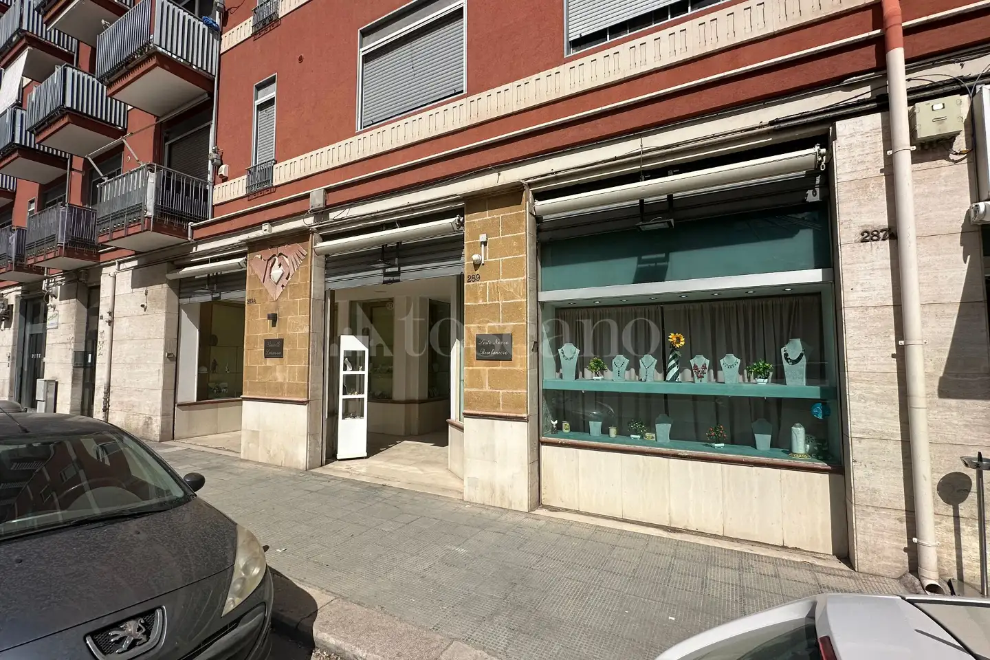 Negozio in vendita di 92 mq a €235.000 (rif. 66/2025)